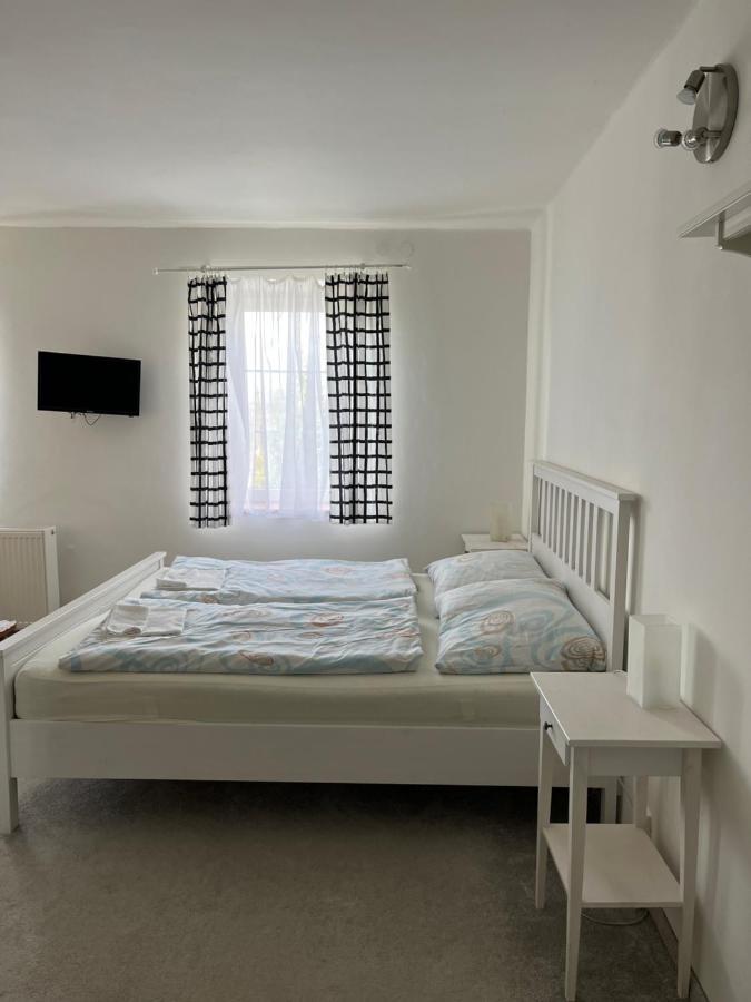 U Vaclava Bed & Breakfast Hrensko Exterior photo